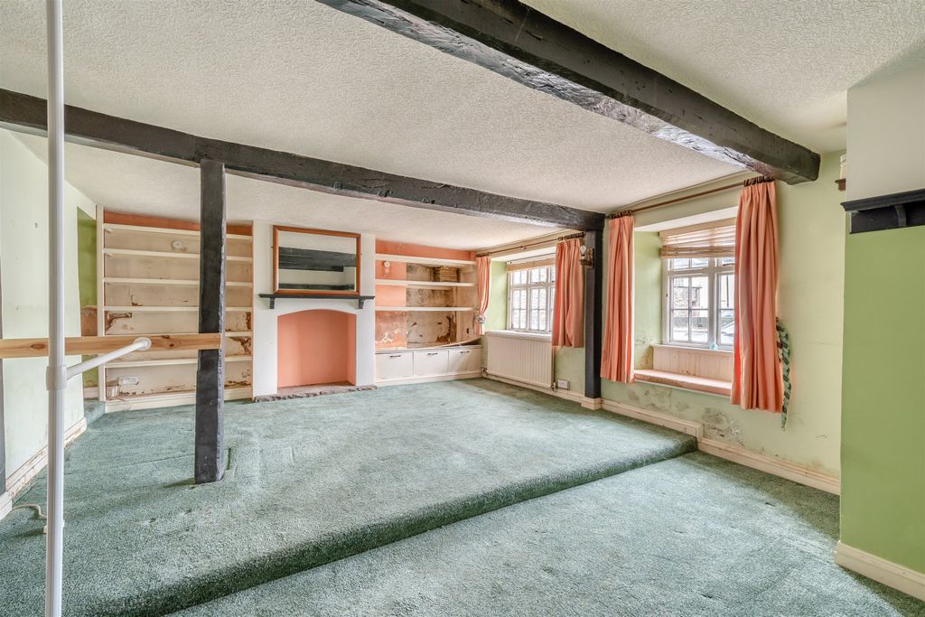 Property photo 3 of 20