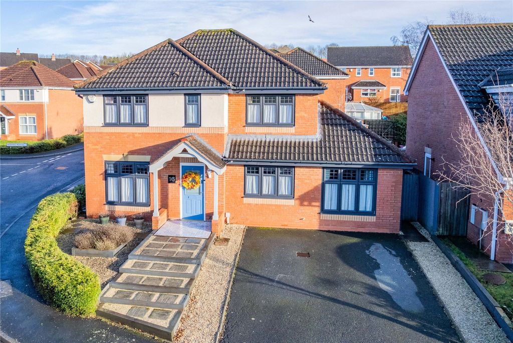 Property photo 1 of 45 Picture No. 76