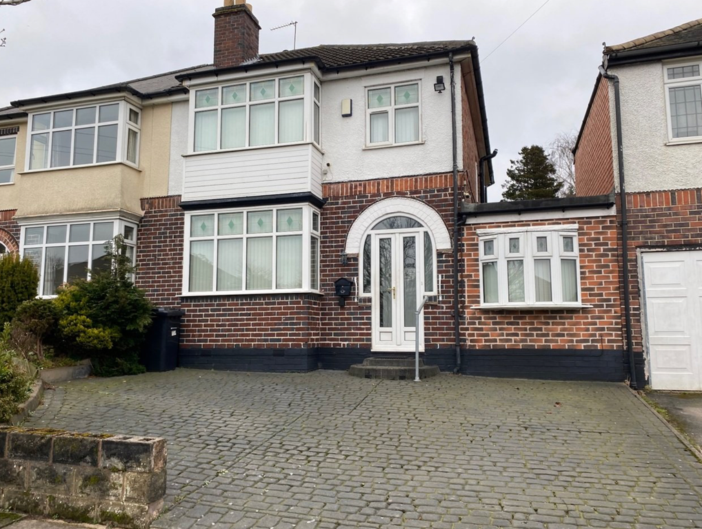 Property photo 3 of 18