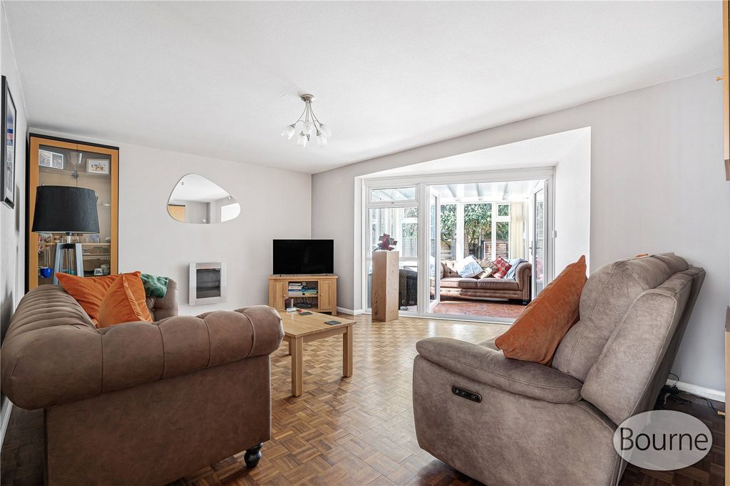 Property photo 2 of 16 Picture No. 06