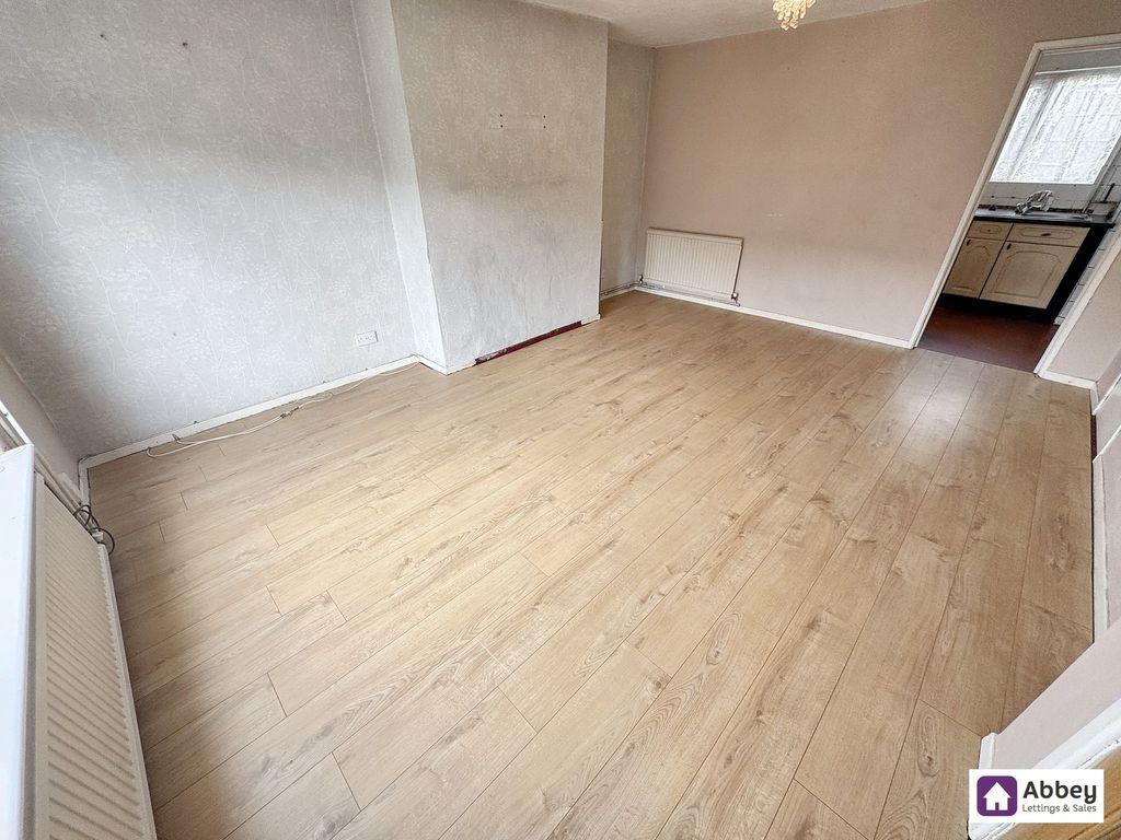 Property photo 3 of 14 Lounge/Diner