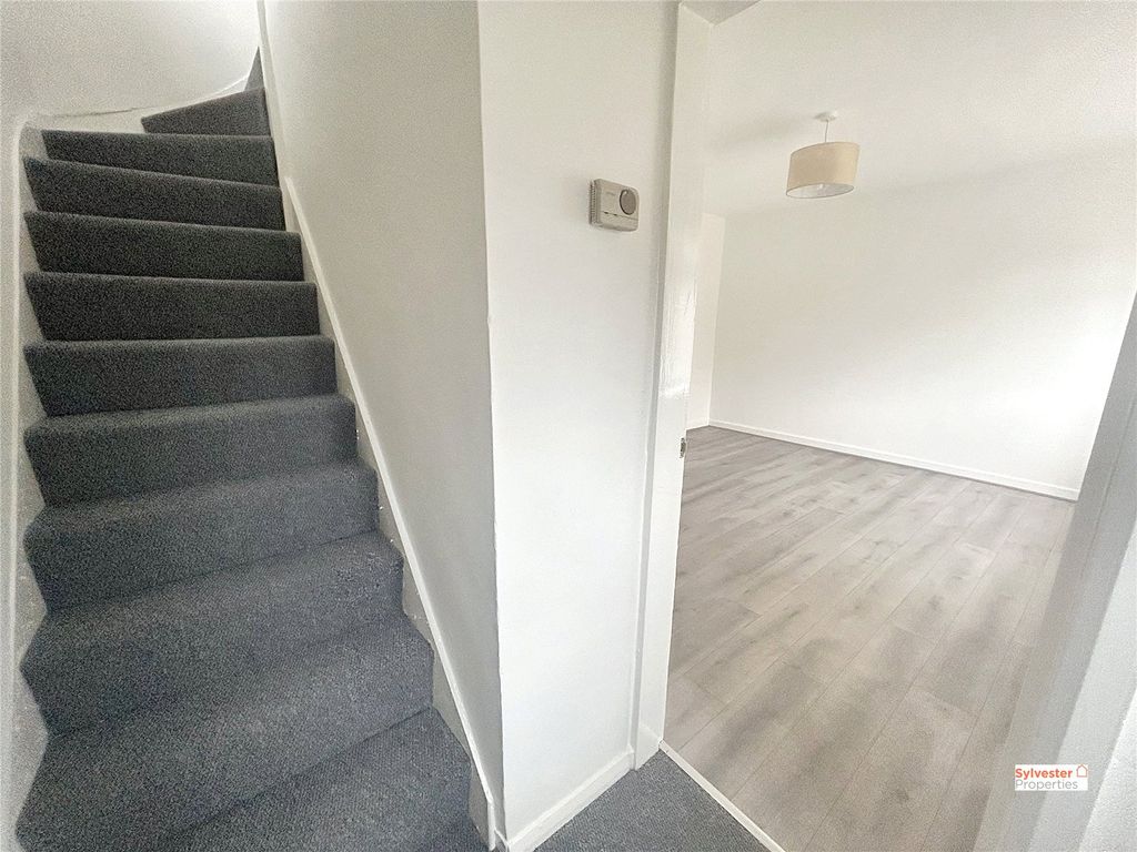 Property photo 2 of 12 Picture No. 07