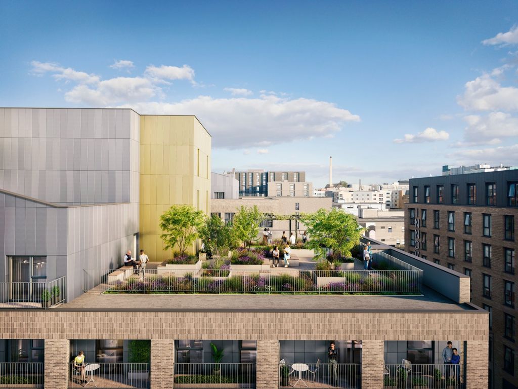 Property photo 2 of 12 Roof Terrace