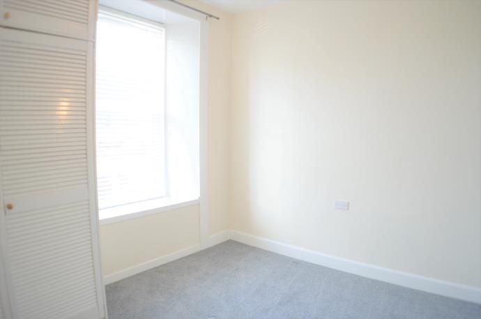 Property photo 3 of 6 Bedroom 1