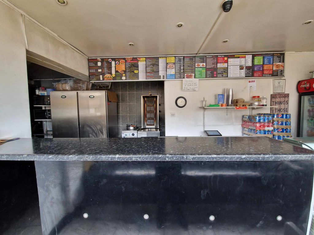 Property photo 2 of 14