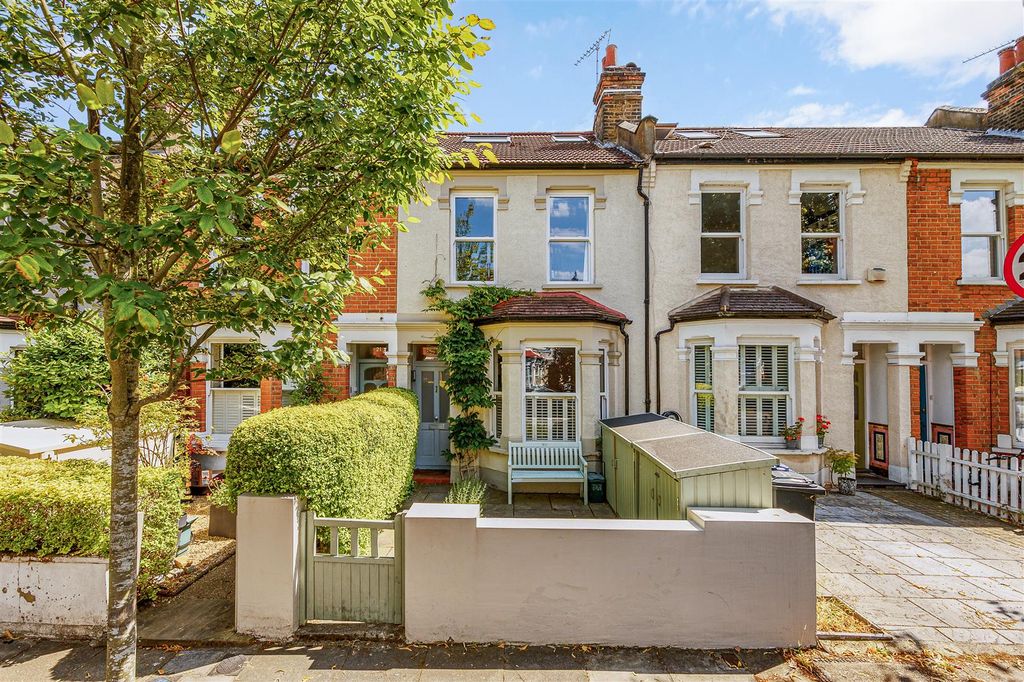 Property photo 1 of 15 23 Cranmer Avenue-1.Jpg