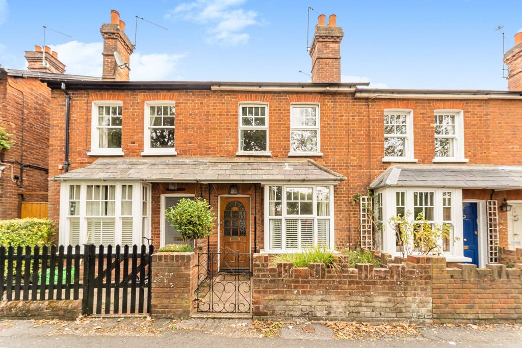 Property photo 1 of 10