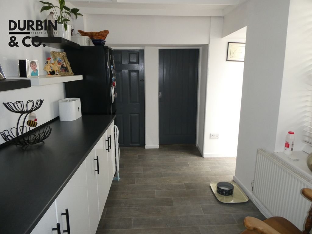 Property photo 3 of 36 Kitchen