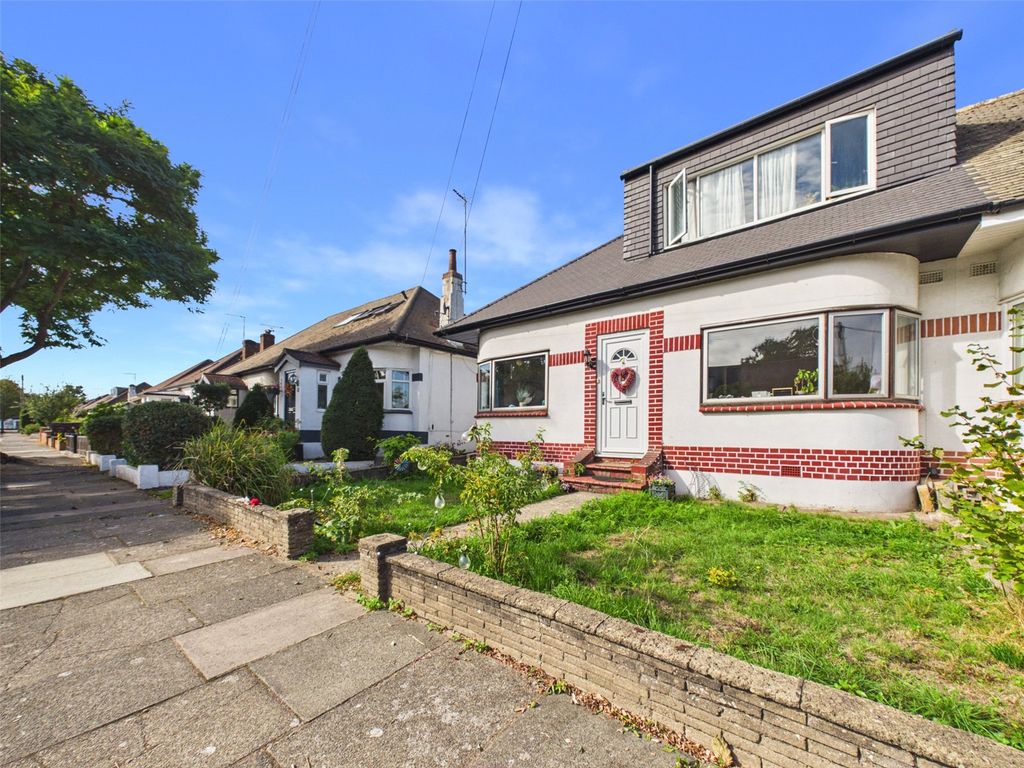 Property photo 1 of 17 Picture No. 22