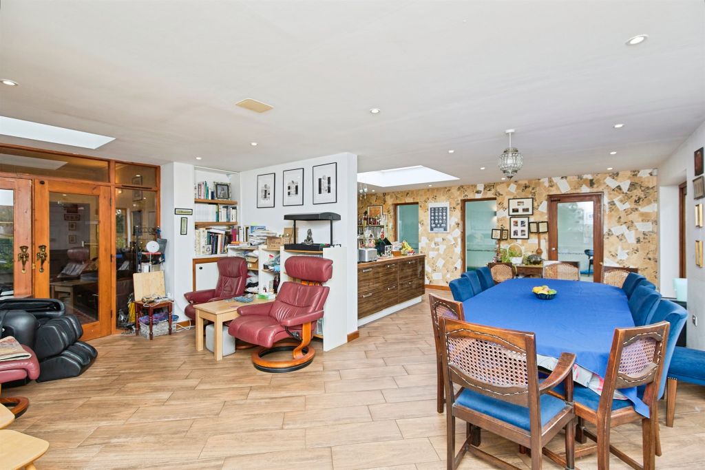 Additional image 13 of 5 bed semi-detached house for saleWhitaker Road, Derby DE23