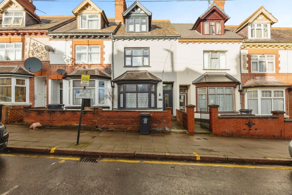 Property photo 1 of 26 Front