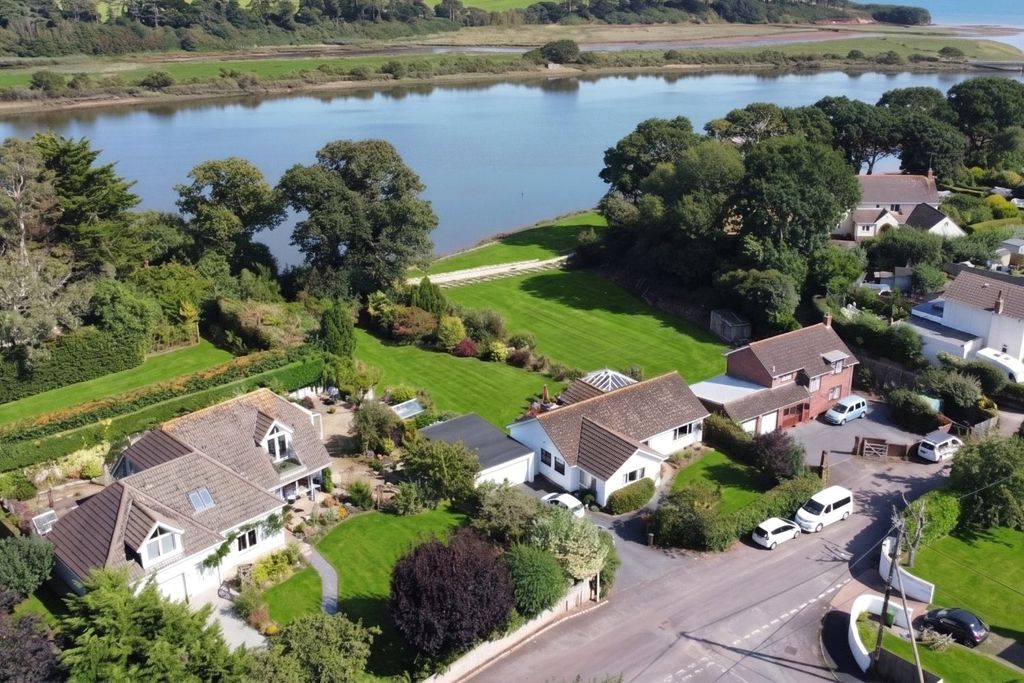 Property photo 1 of 15 Drone Of River Otter