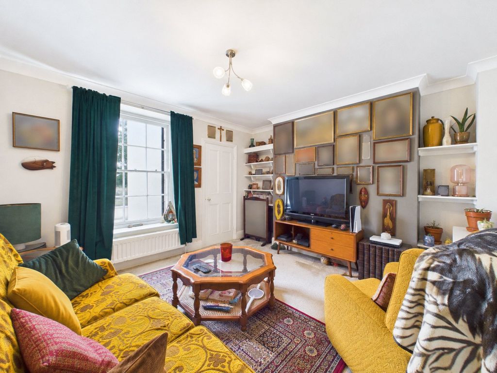 Property photo 2 of 17 Picture No. 40