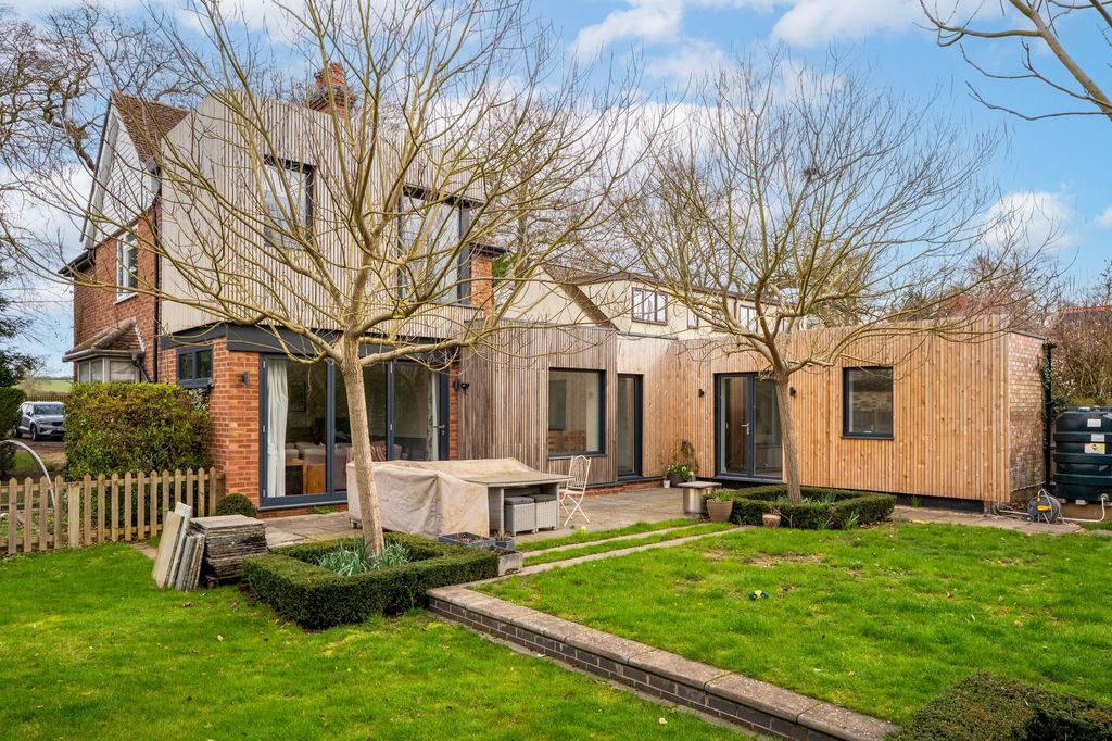 Property photo 1 of 24