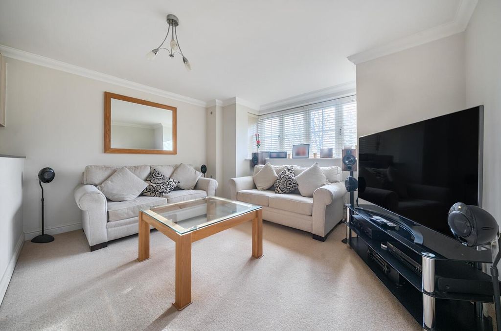 Property photo 2 of 19 1380827-4-69148Df95Faf0.Jpg