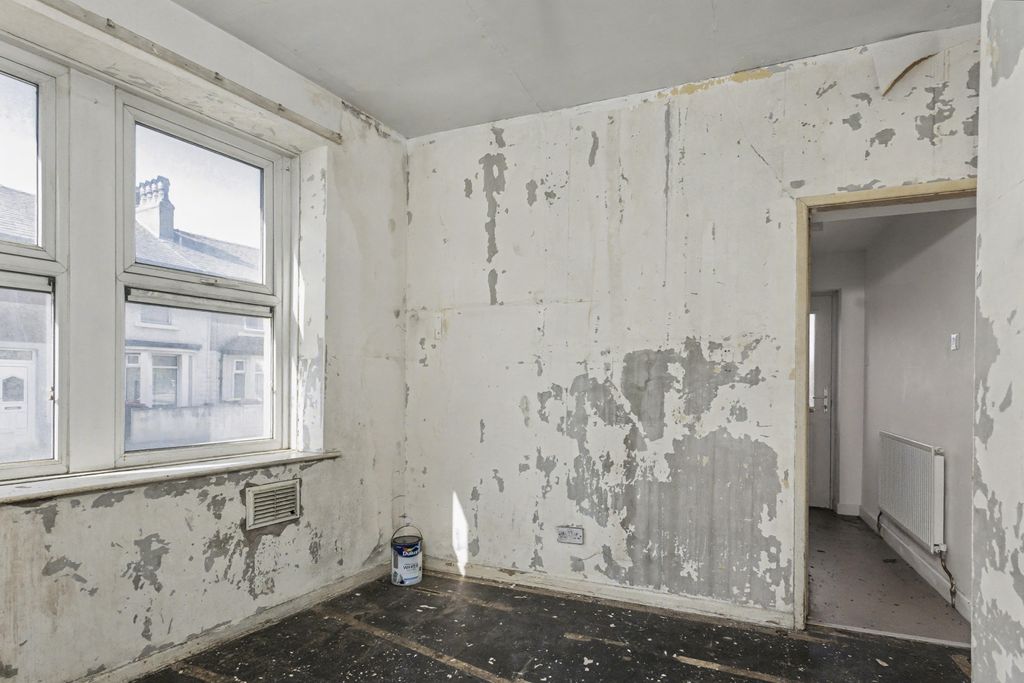 Property photo 3 of 16 1 Ridge Street, Lancaster, Lancashire, La1 1Ea