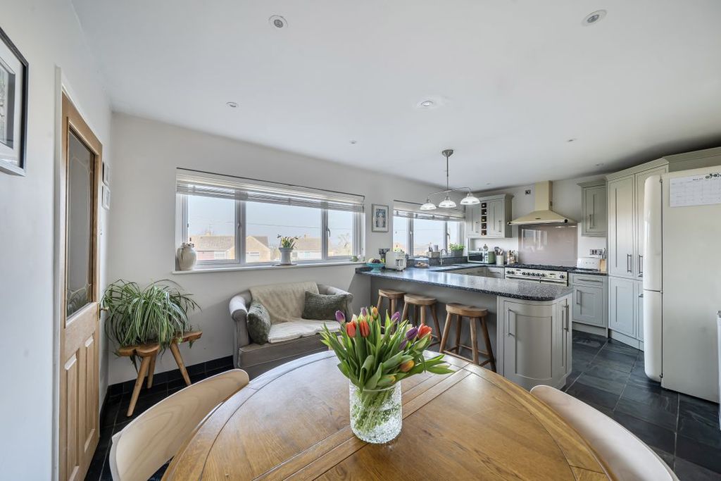 Property photo 3 of 20 14236061969A97B8Fcdd4B