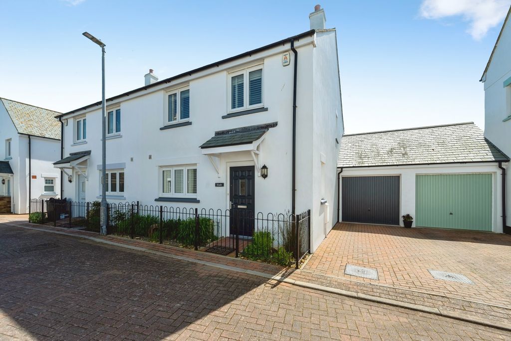Property photo 1 of 20 Pbox-Img.Jpg