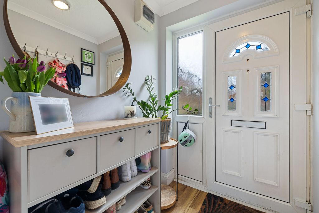 Property photo 2 of 22