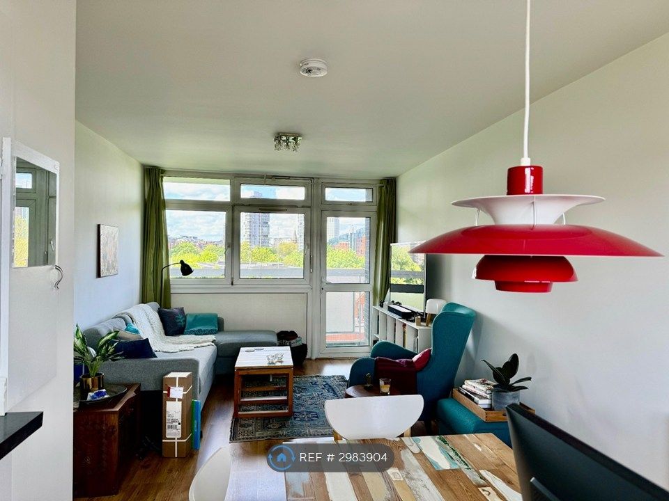 Property photo 2 of 13