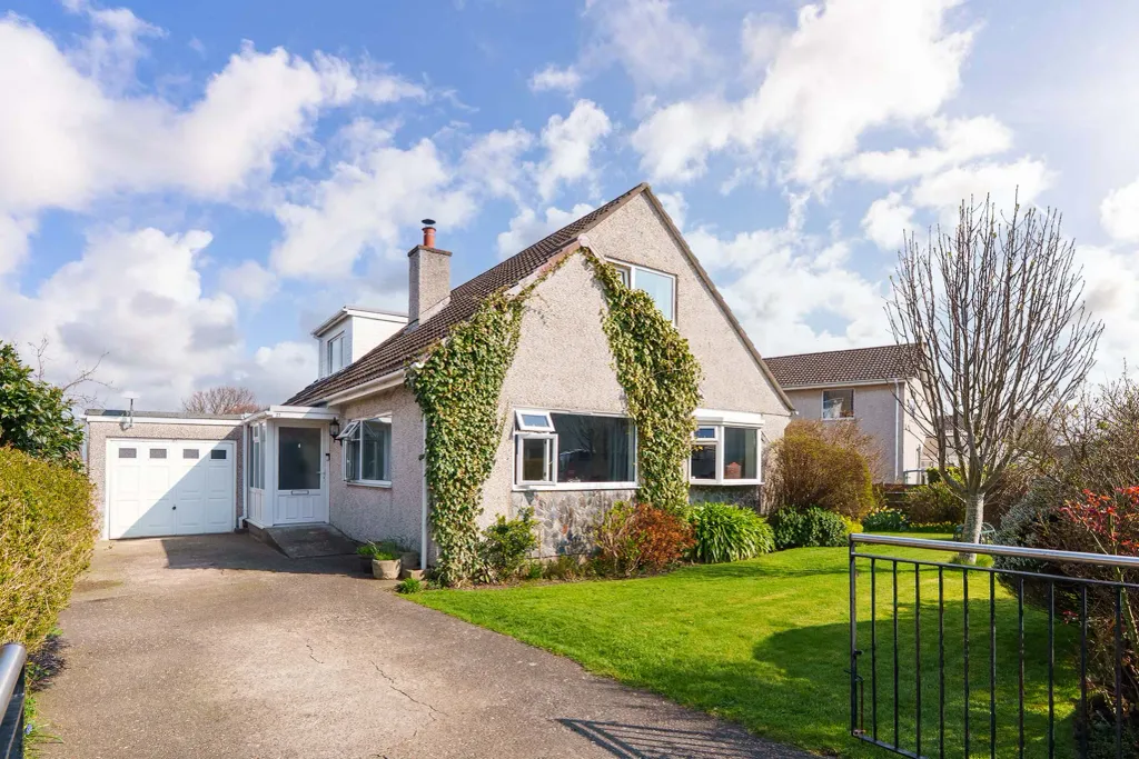 Property photo 1 of 29