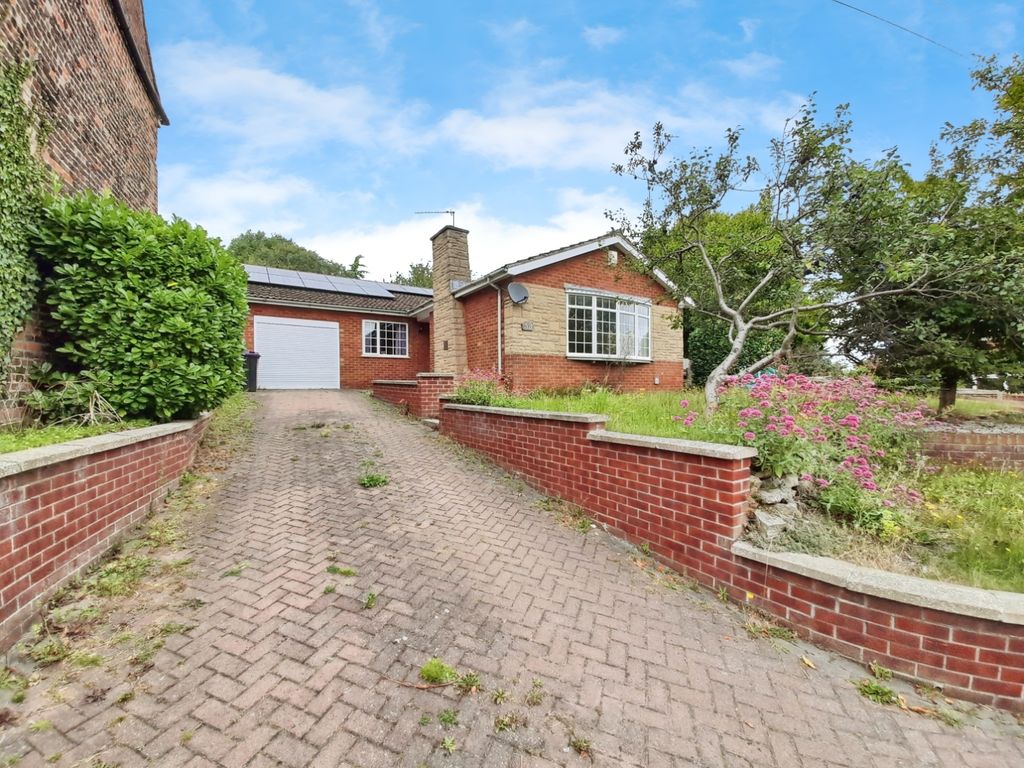 Property photo 1 of 12 Pbox-Garden-326242.Jpg