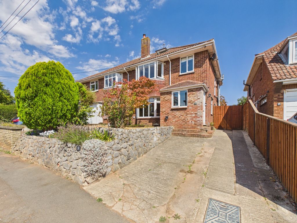 Property photo 1 of 24