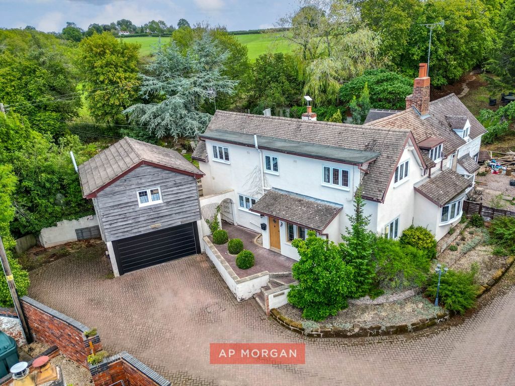 Property photo 1 of 23 Picture No. 24