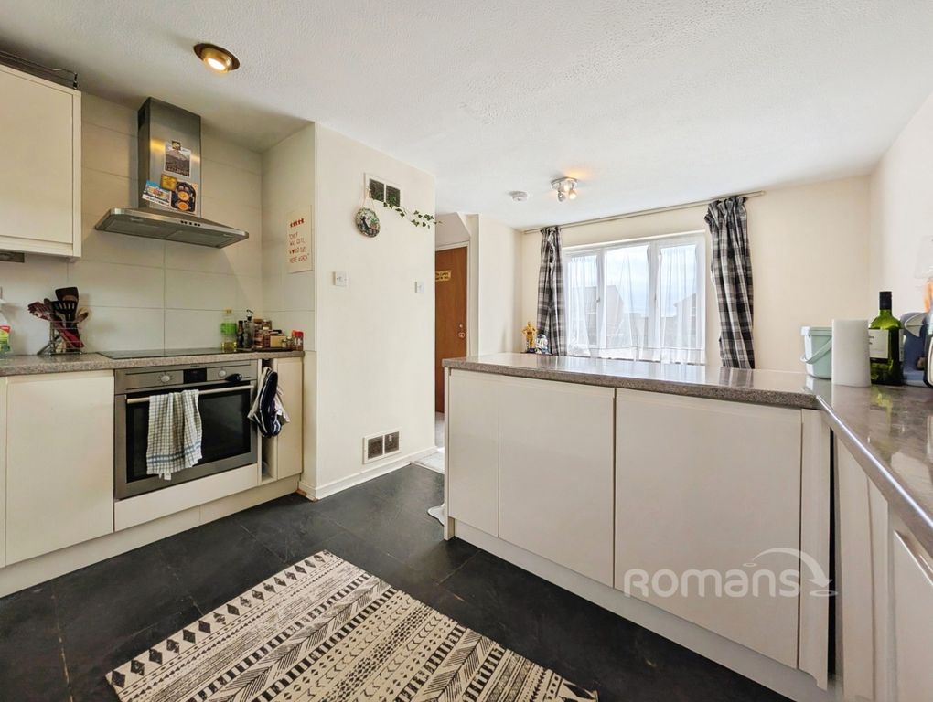 Property photo 3 of 17 Pbox-Img.Jpg