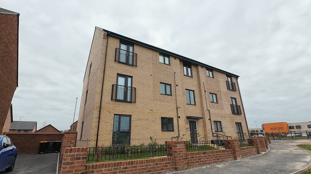 Property photo 2 of 19