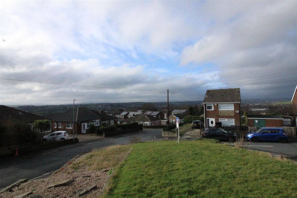 Additional image 14 of 2 bed semi-detached bungalow for saleHarewood Avenue, Heckmondwike WF16