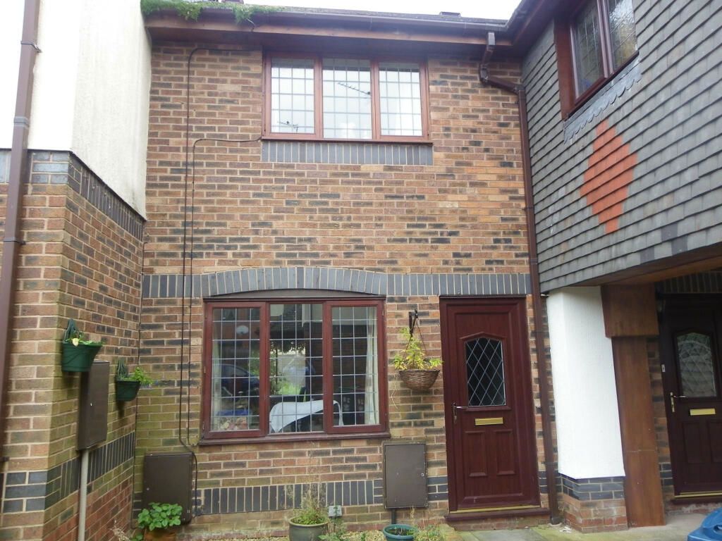 Property photo 1 of 8