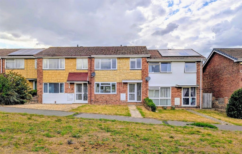 Property photo 1 of 15