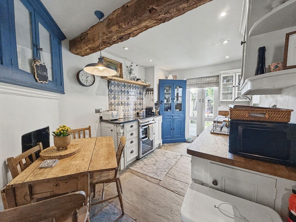 Property photo 2 of 13