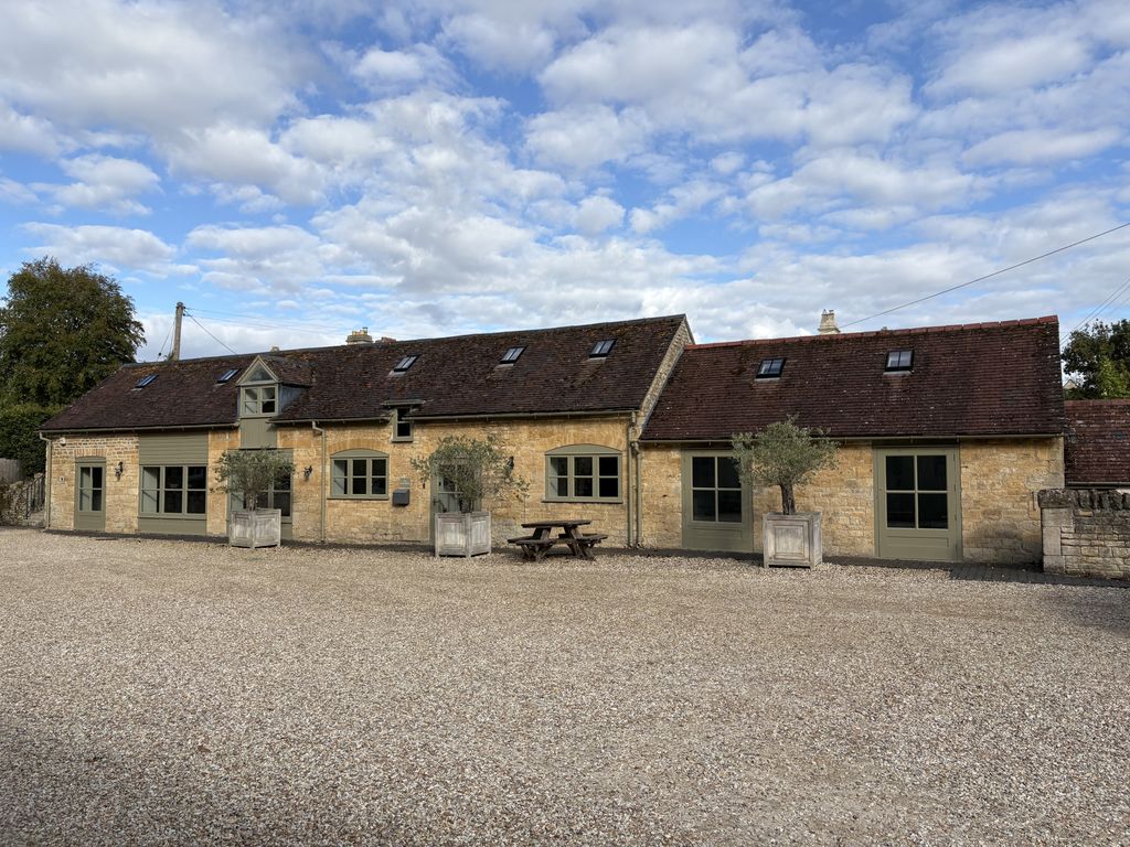 Property photo 1 of 4