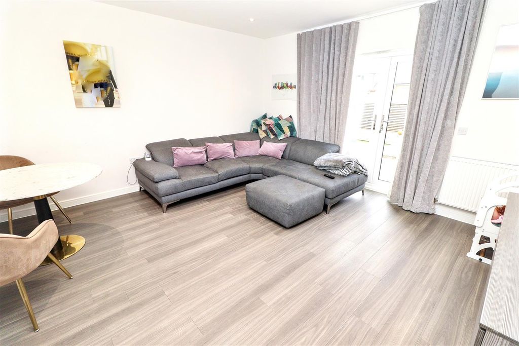 Property photo 3 of 24 Img_0001.Jpg