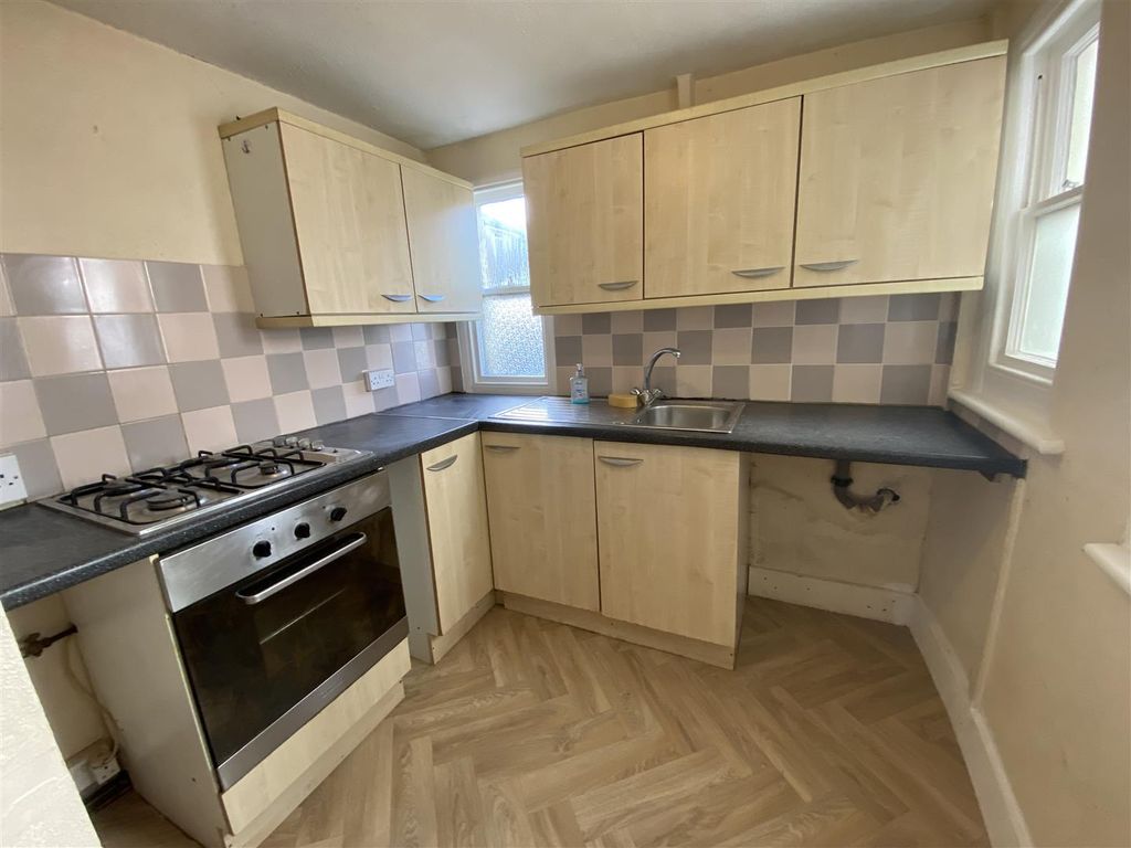 Property photo 3 of 5 4.Jpeg