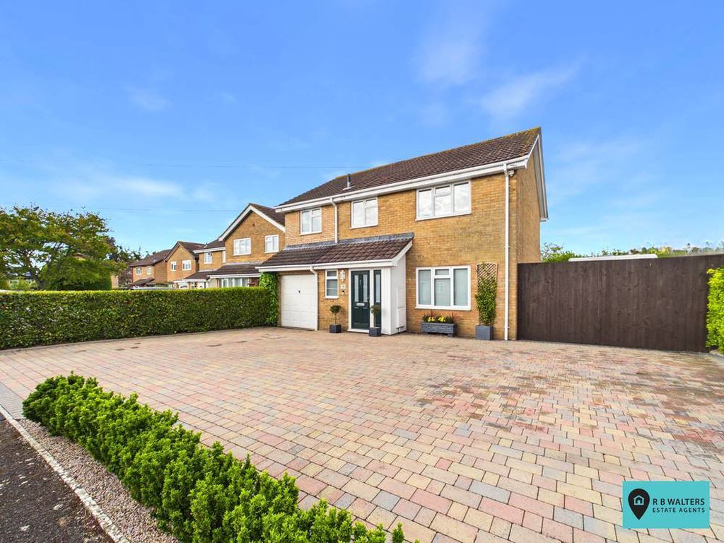 Property photo 1 of 24 Front Aspect