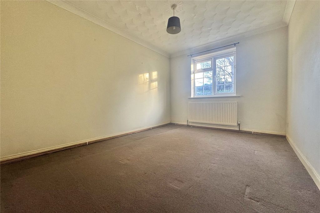 Property photo 3 of 7 Picture No. 14