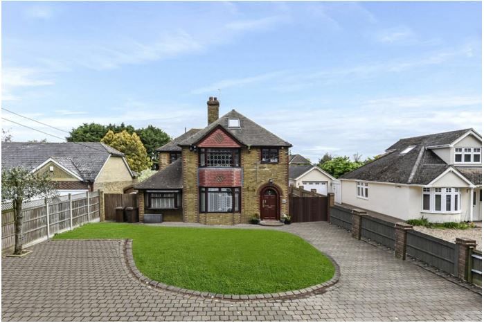 Property photo 1 of 10