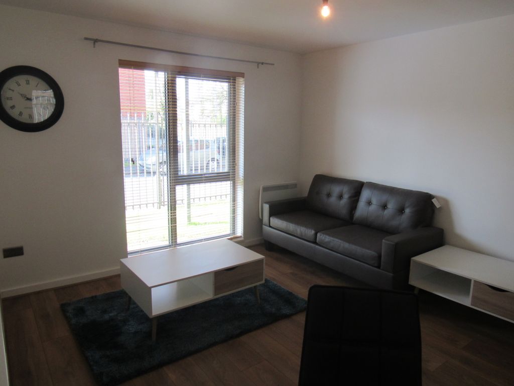 Property photo 2 of 8
