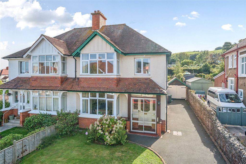 Property photo 1 of 17 Picture No. 01