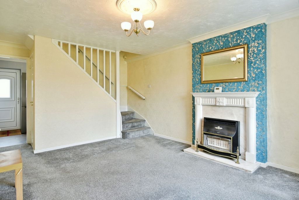 Property photo 3 of 19 Pbox-Img.Jpg