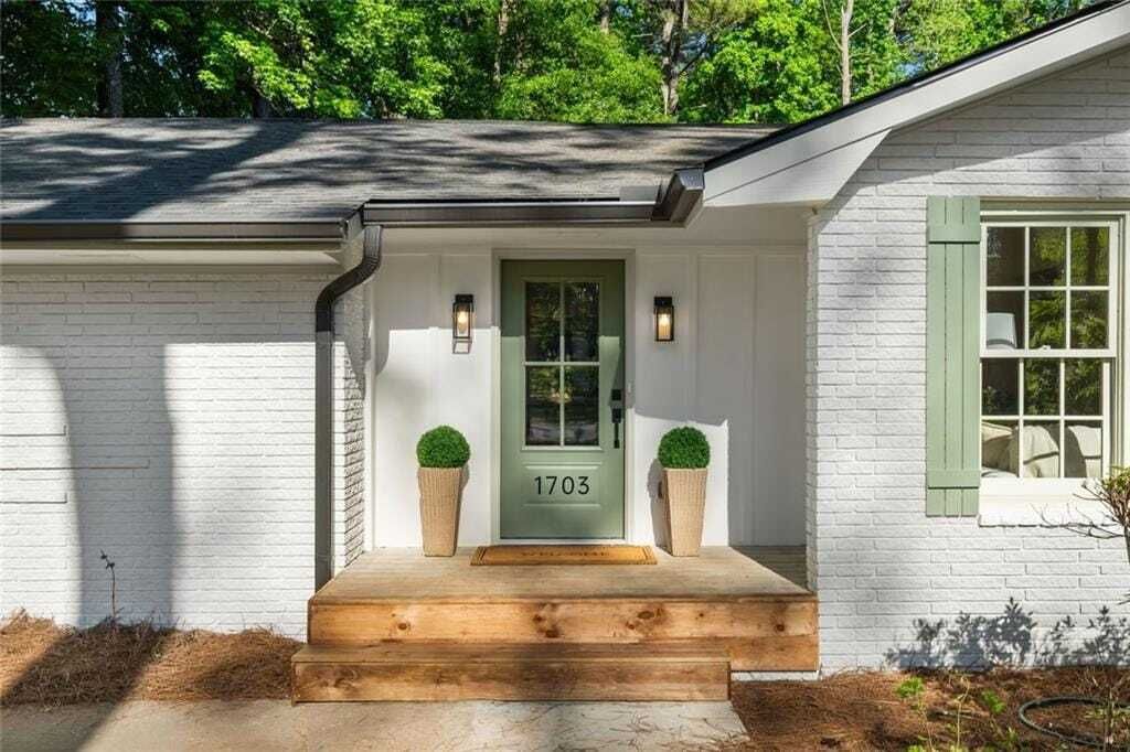 Property photo 1 of 31