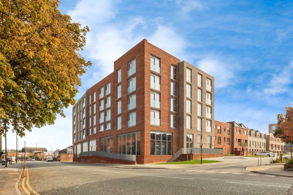 Property photo 1 of 13 Image