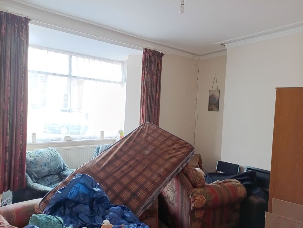 Property photo 3 of 25