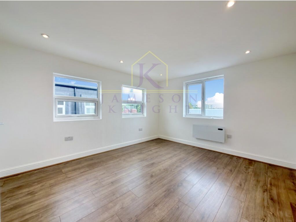 Property photo 1 of 3 Photo 3