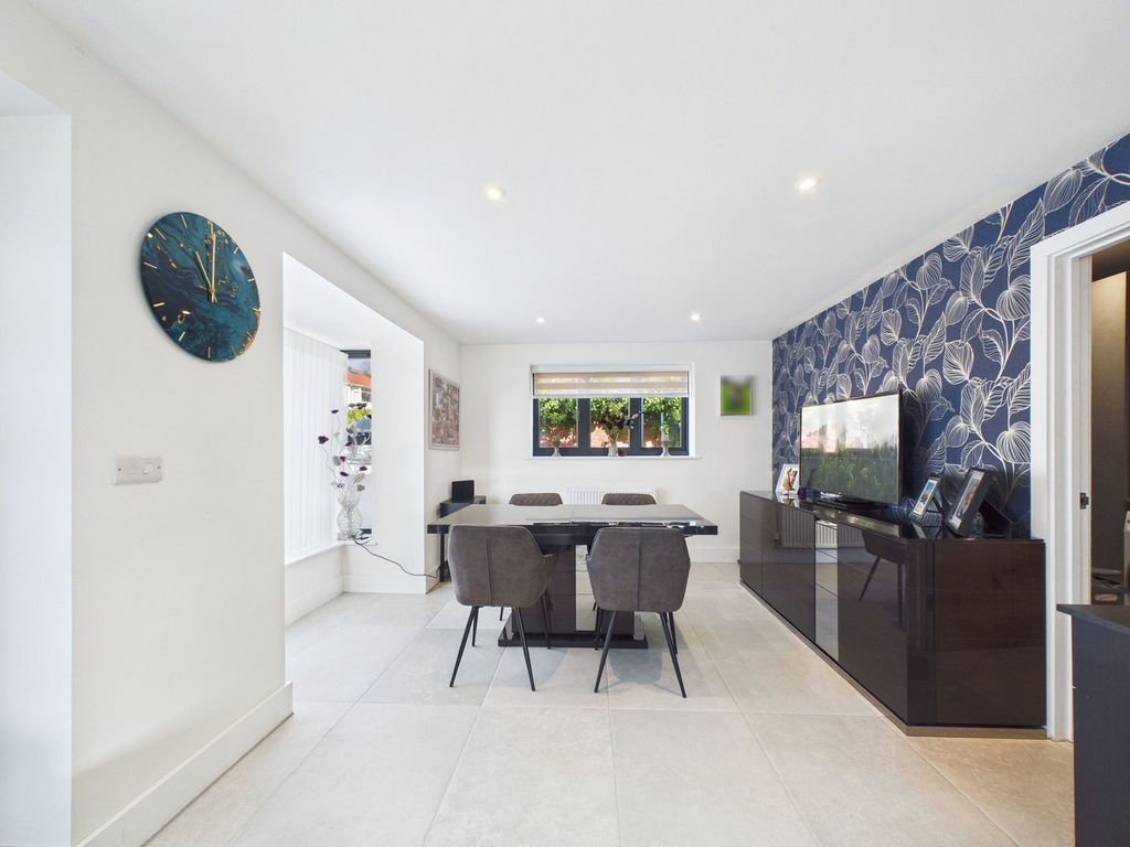 Additional image 10 of 4 bed detached house for saleLaura Grove, Preston, Paignton TQ3