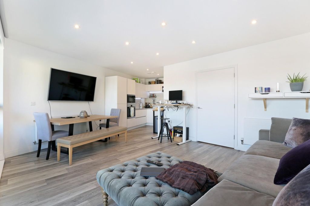 Property photo 3 of 11 Ach_7295 (5).Jpg