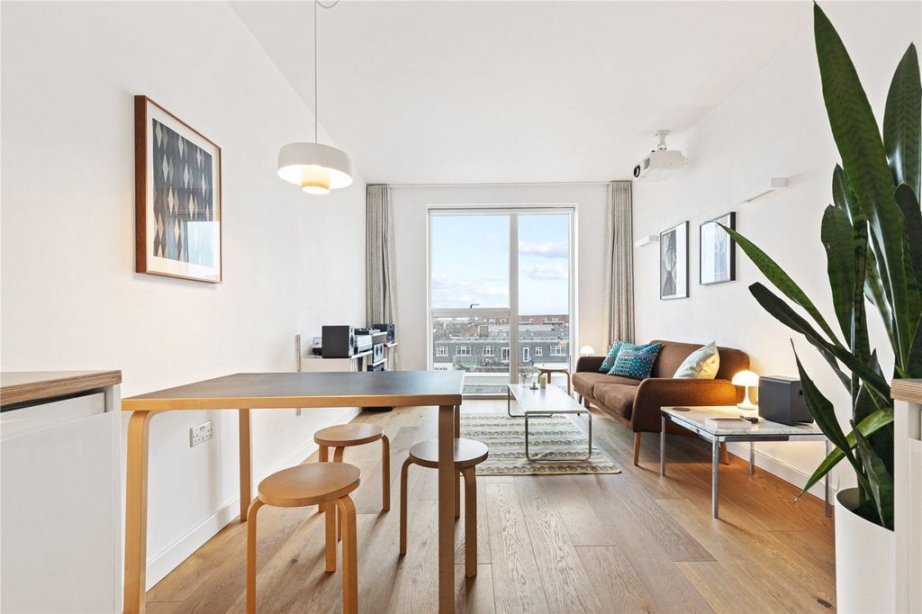 Property photo 1 of 13 Picture No. 11